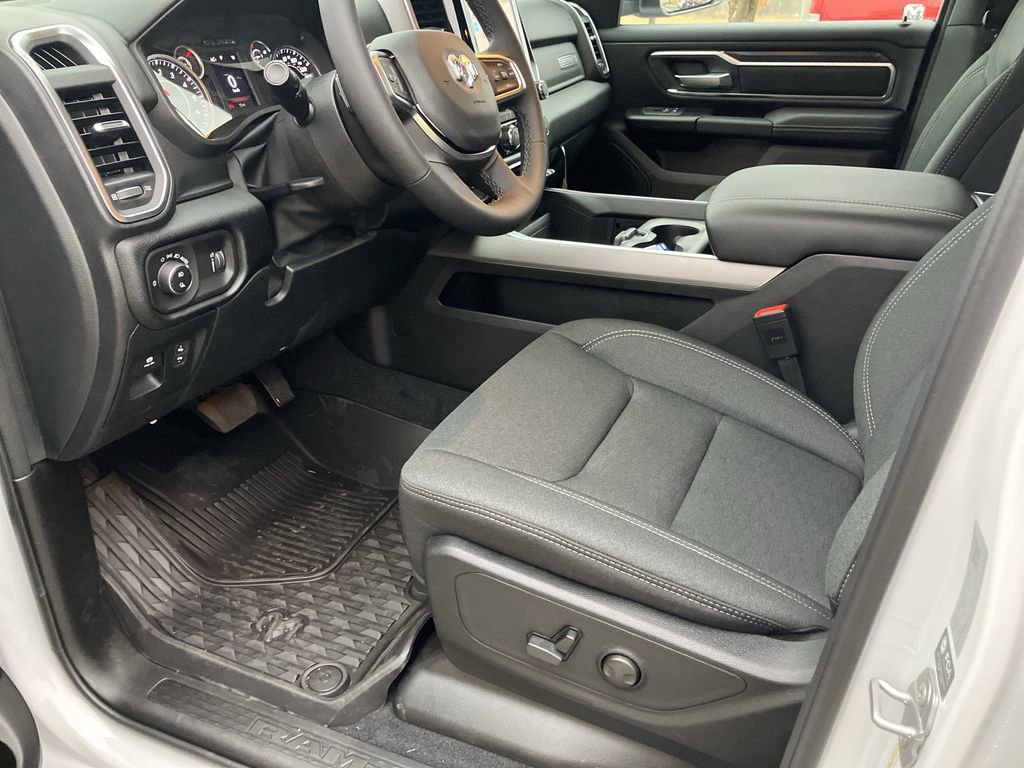 New 2026 RAM 1500 Big Horn w/ Night Edition image 13