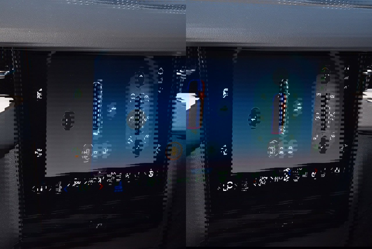 New 2025 Lincoln Navigator Reserve w/ Jet Appearance Package image 38