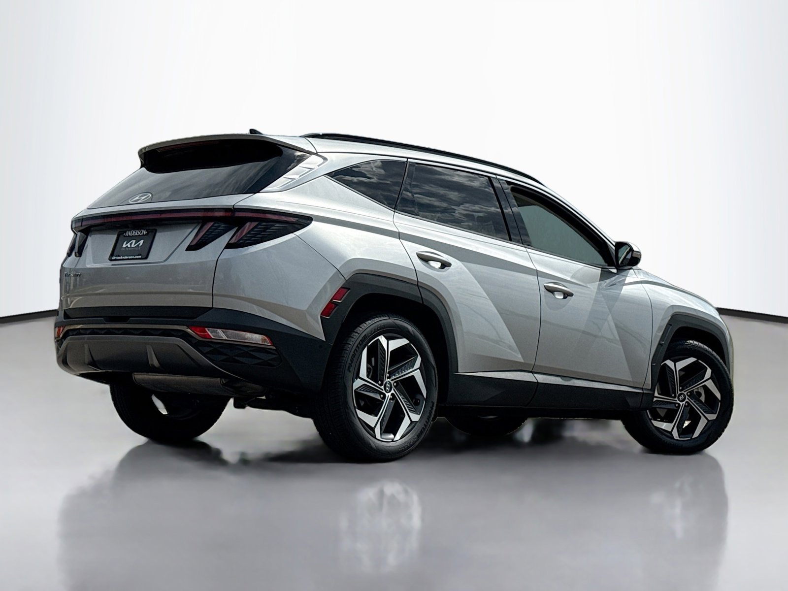 Used 2022 Hyundai Tucson Limited image 2