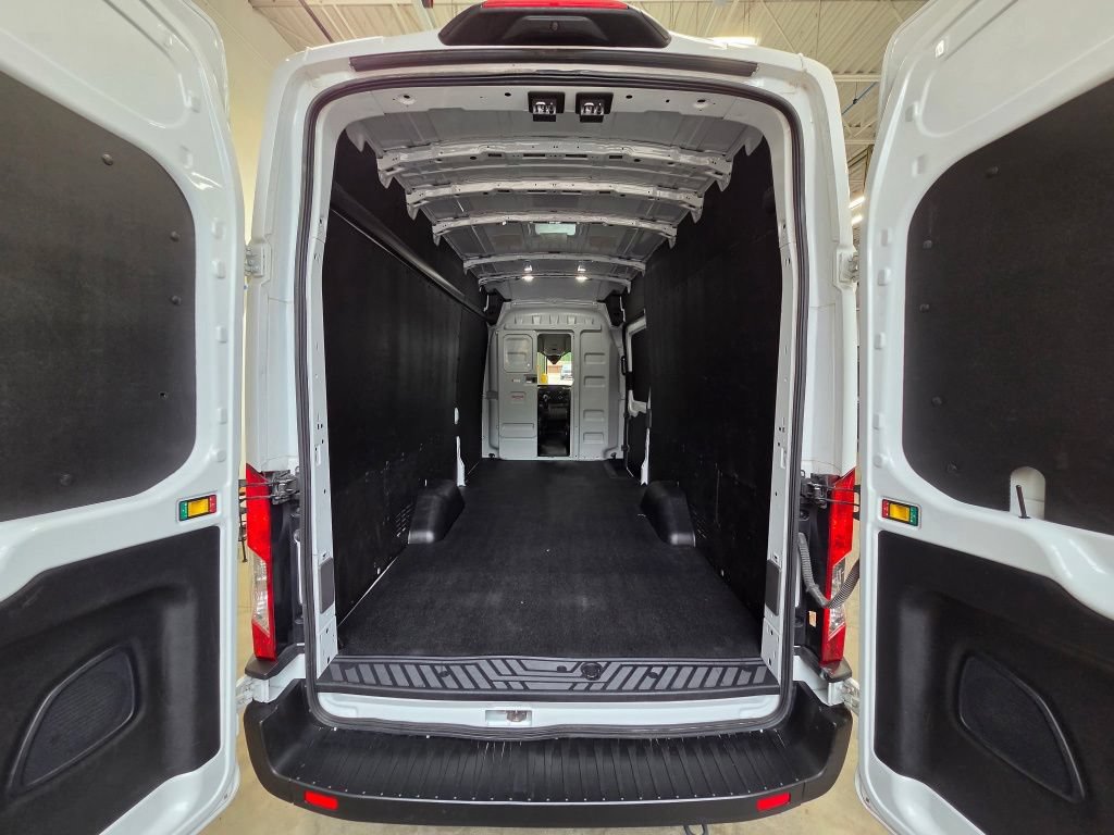 Used 2024 Ford Transit 250 148 High Roof Extended AWD w/ Load Area Protection Package image 9