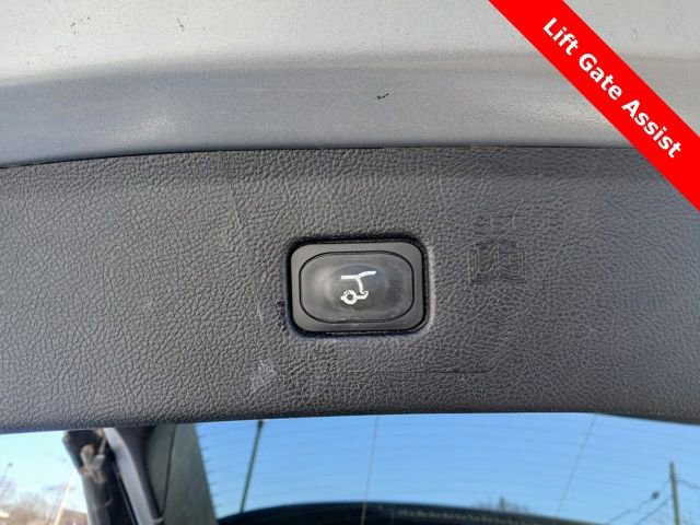 Used 2024 Ford Edge Titanium image 40