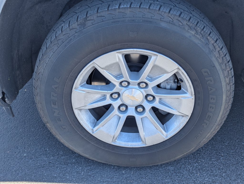 Used 2022 Chevrolet Silverado 1500 LT RWD image 13