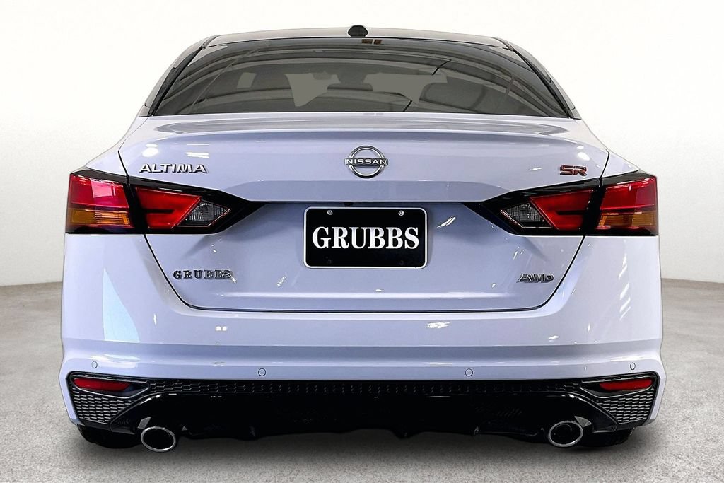 New 2026 Nissan Altima 2.5 SR FWD image 6