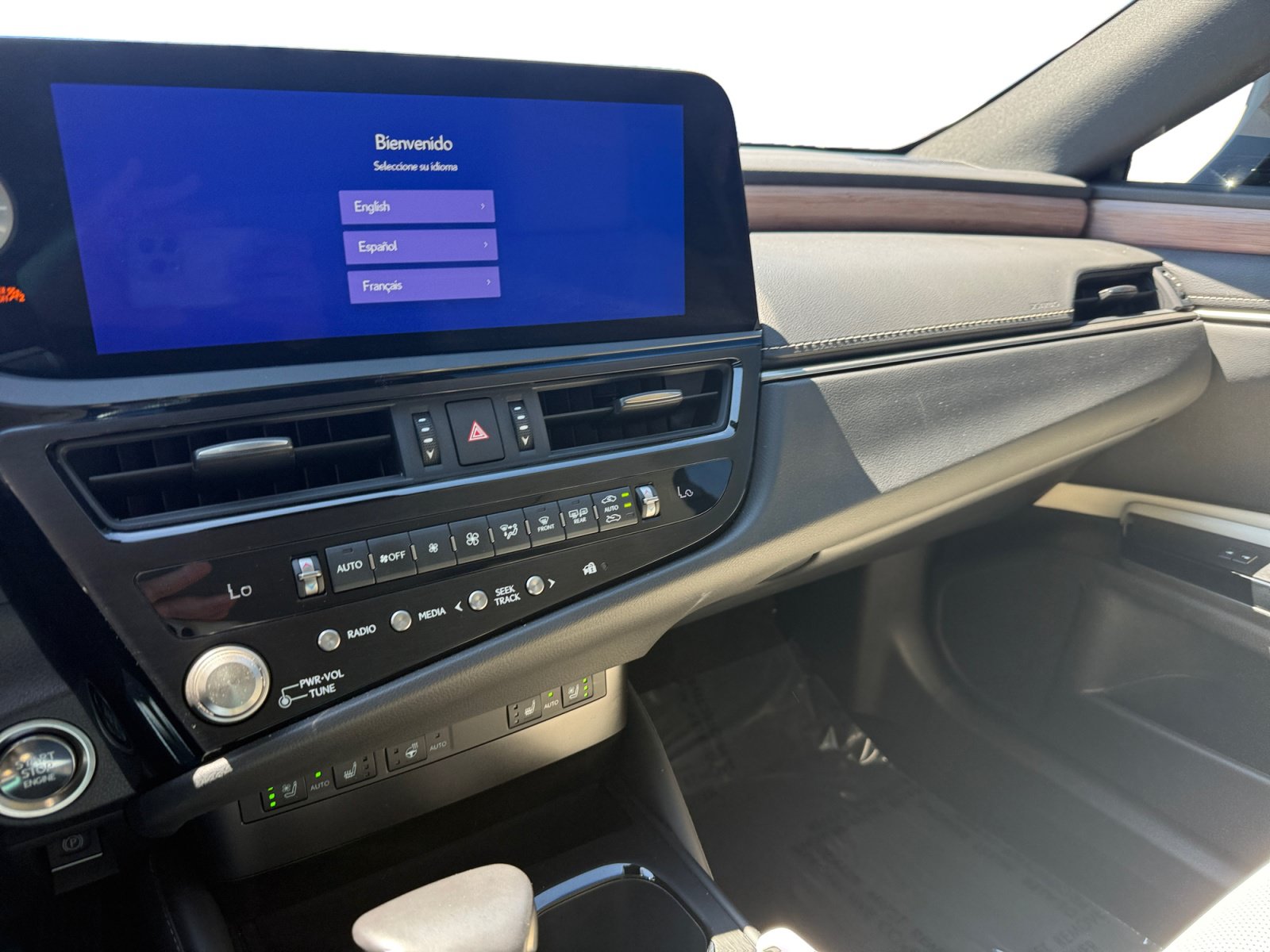 Used 2025 Lexus ES 350 w/ Premium Package FWD image 12