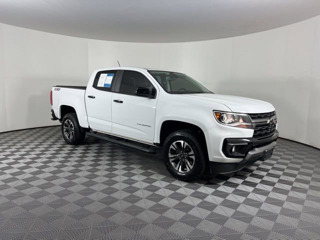 Used 2022 Chevrolet Colorado Z71 image 2
