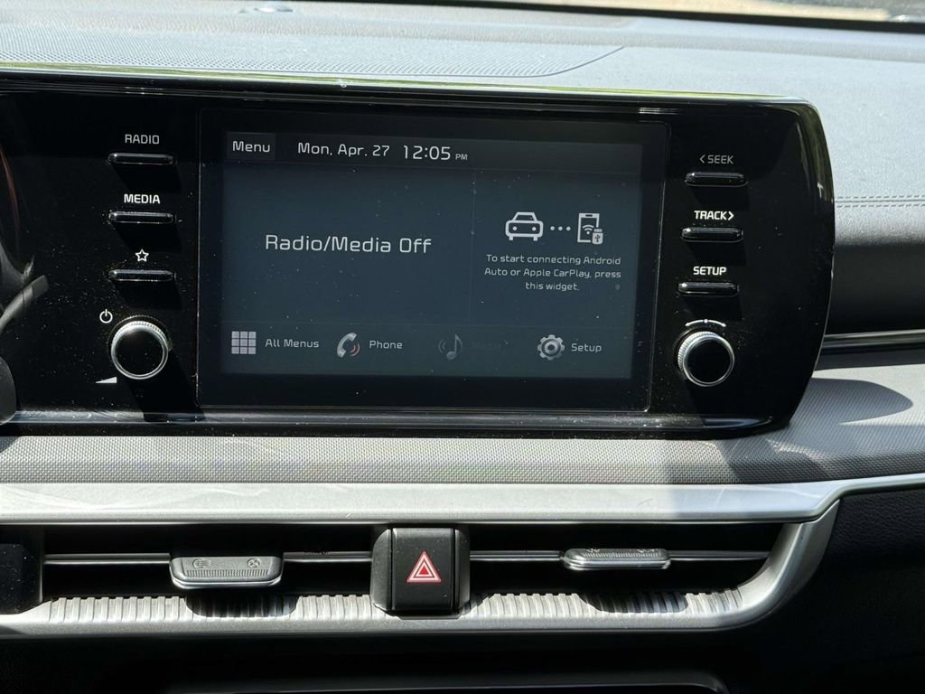 Used 2021 Kia K5 LXS FWD image 15