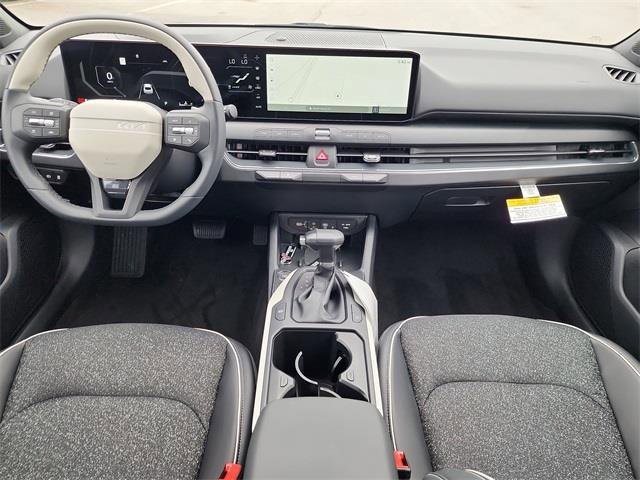 New 2025 Kia K4 GT-Line w/ GT-Line Sunroof Package image 18