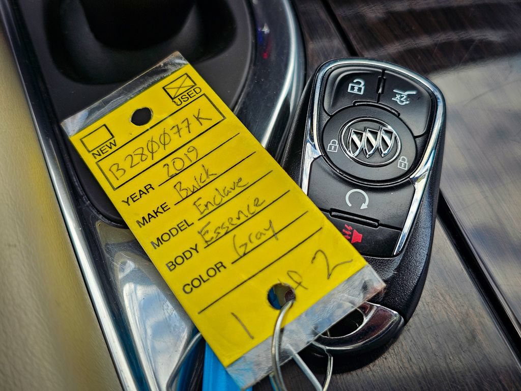 Used 2019 Buick Enclave Essence w/ LPO, Cargo Package AWD/4WD image 37