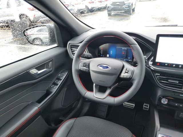 Used 2024 Ford Escape ST-Line w/ Tech Pack #1 AWD/4WD image 8