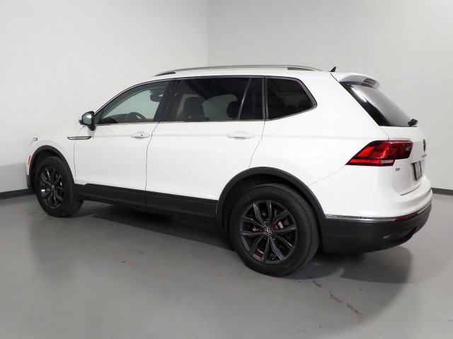 Used 2022 Volkswagen Tiguan SE FWD image 7