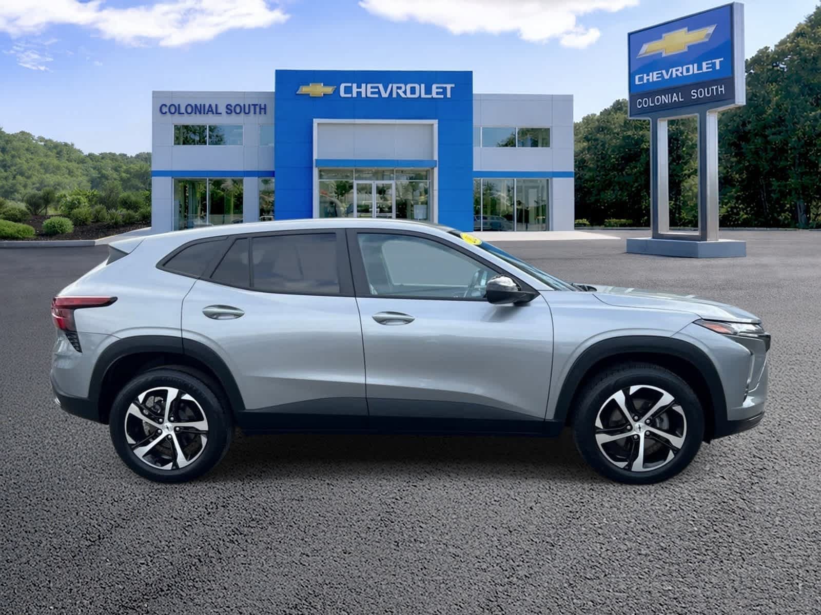 Certified 2024 Chevrolet Trax RS FWD image 7