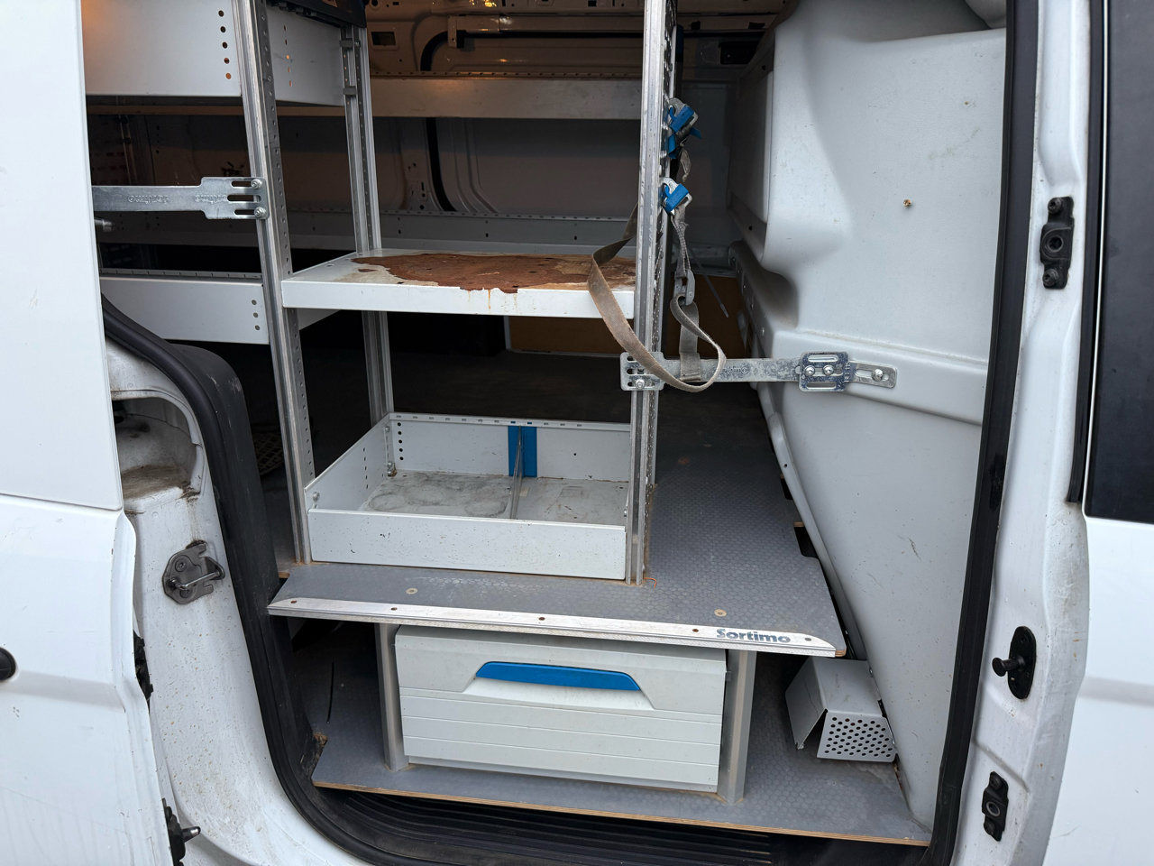 Used 2016 Ford Transit Connect XL image 10