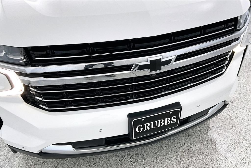 Used 2022 Chevrolet Tahoe LT w/ Luxury Package AWD/4WD image 35
