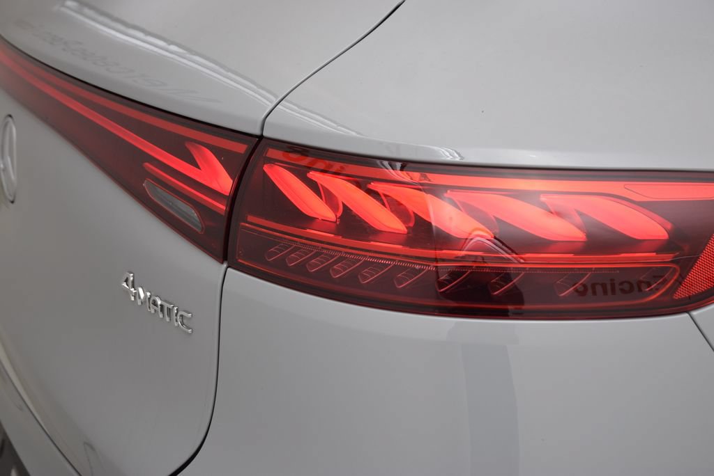 New 2026 Mercedes-Benz EQS 550 4MATIC SUV image 14
