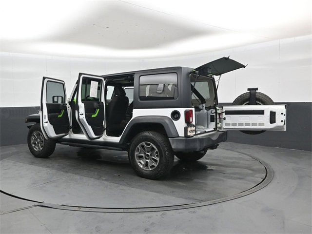 Used 2017 Jeep Wrangler Unlimited Rubicon image 47