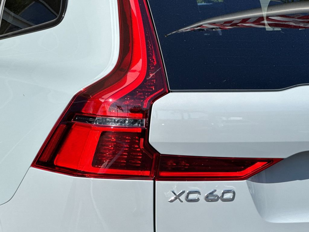 New 2026 Volvo XC60 B5 Ultra image 26