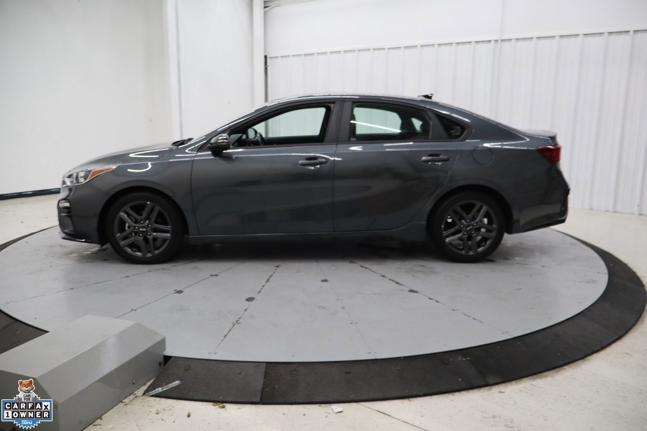 Used 2021 Kia Forte GT-Line w/ GT-Line Premium Package image 9