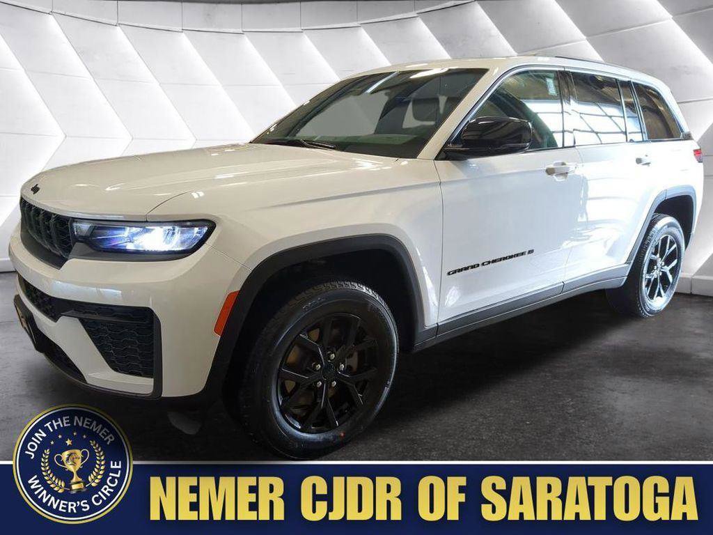 New 2026 Jeep Grand Cherokee Altitude video 2