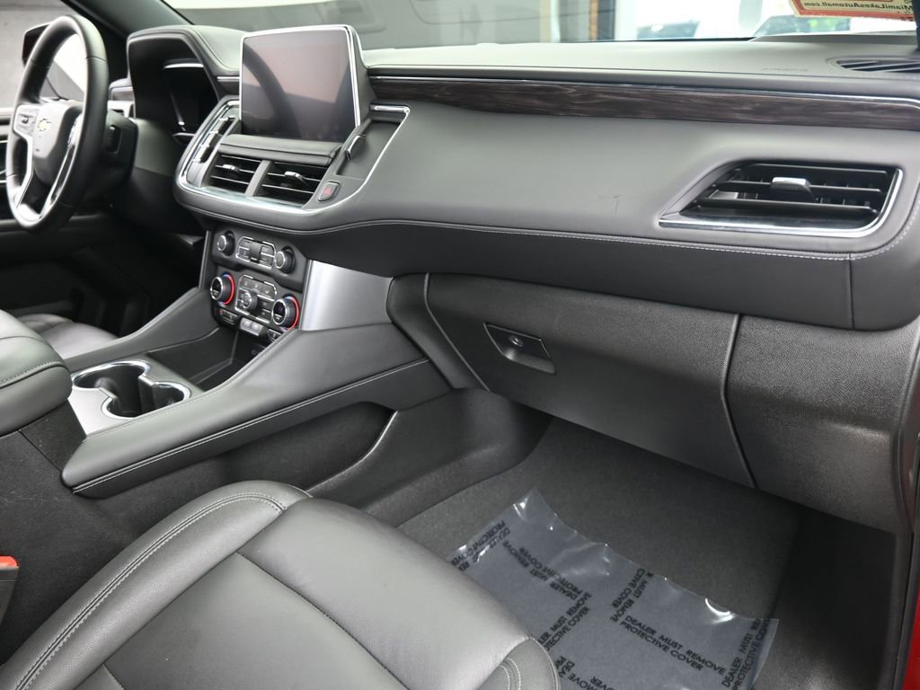 Used 2024 Chevrolet Suburban LT image 49