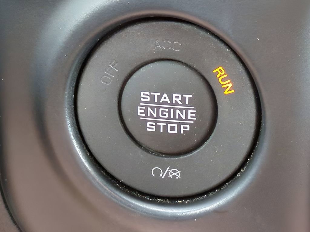 Used 2021 Jeep Wrangler Unlimited Sahara image 24