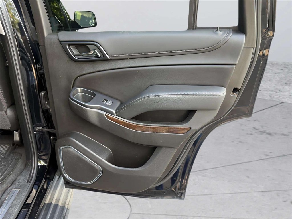 Used 2020 Chevrolet Tahoe LT AWD/4WD image 15