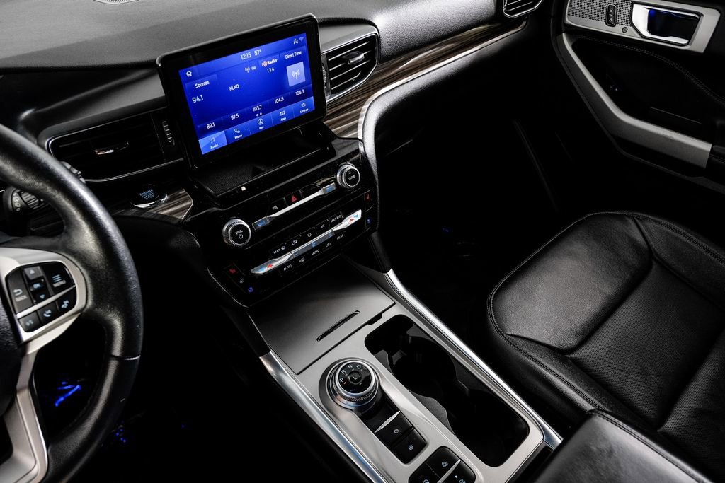 Used 2024 Ford Explorer Limited image 24