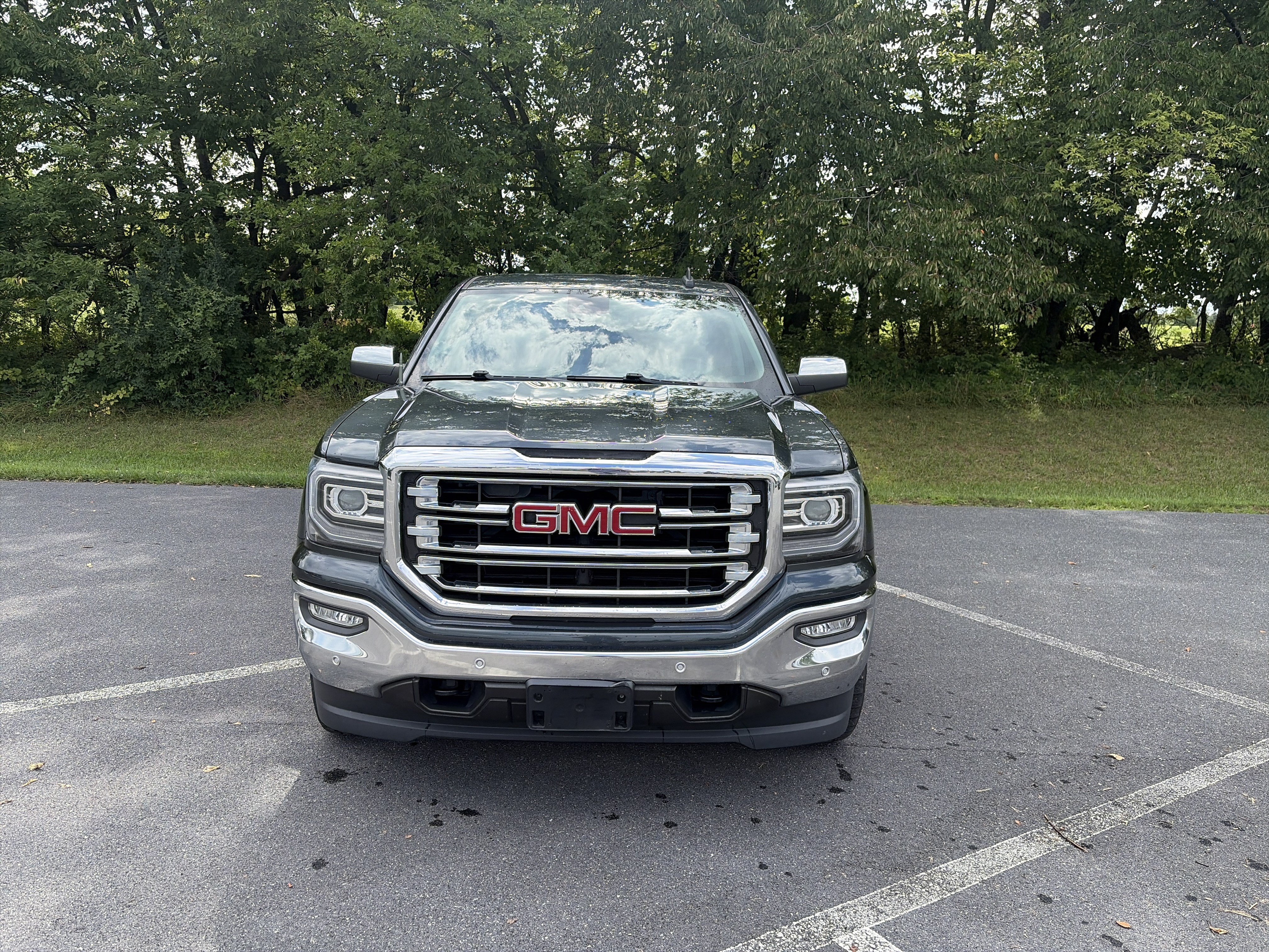 Used 2017 GMC Sierra 1500 SLT AWD/4WD image 2