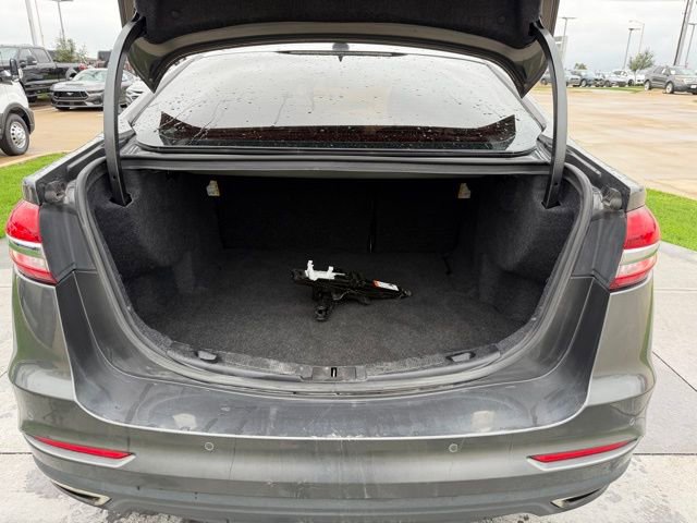 Used 2019 Ford Fusion Titanium image 5