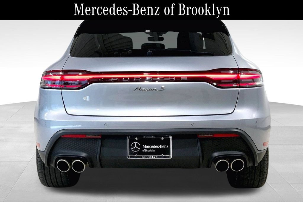 Used 2025 Porsche Macan S AWD/4WD image 4