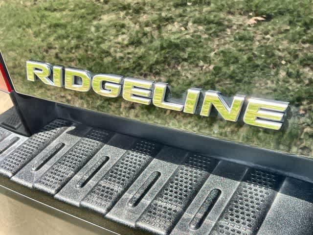 Certified 2021 Honda Ridgeline Black Edition image 8