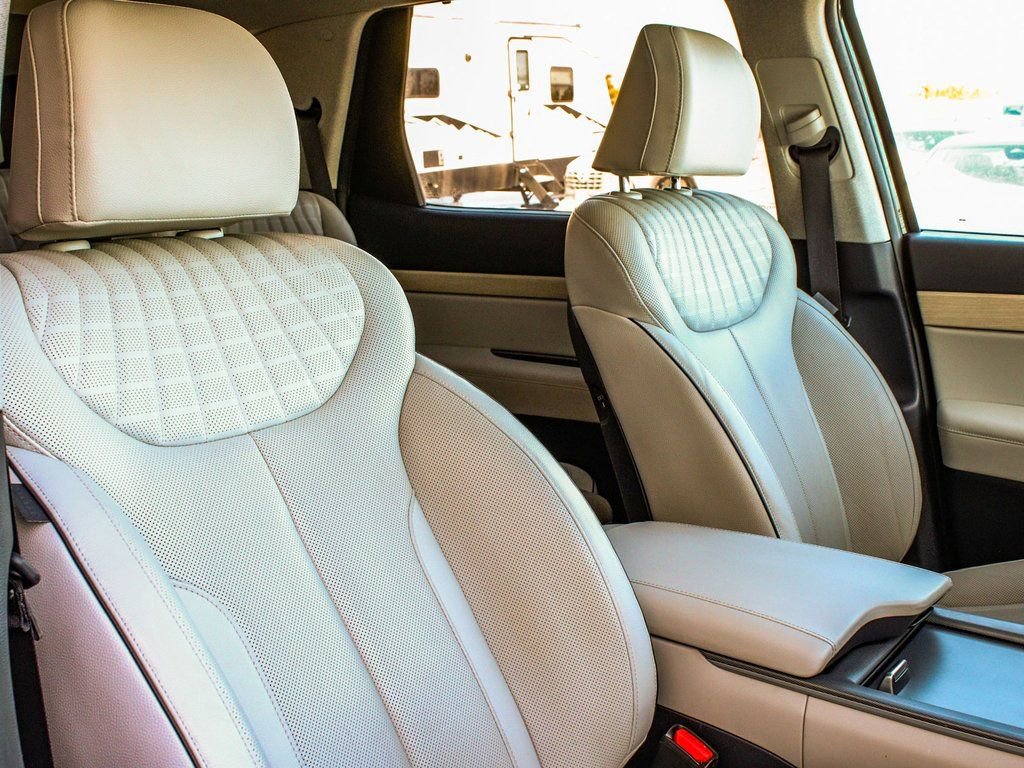 Used 2023 Hyundai Palisade Limited image 44