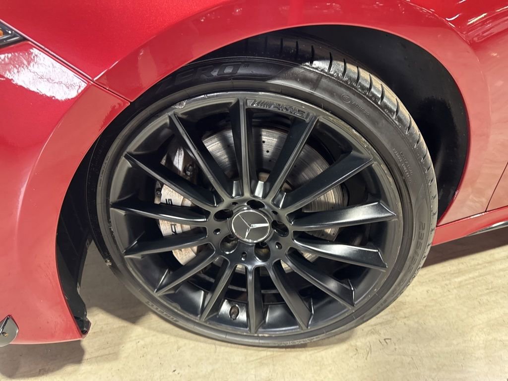 Used 2020 Mercedes-Benz A 35 AMG 4MATIC image 2