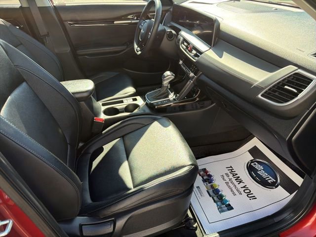Used 2025 Kia Seltos SX w/ SX Sunroof Package image 37