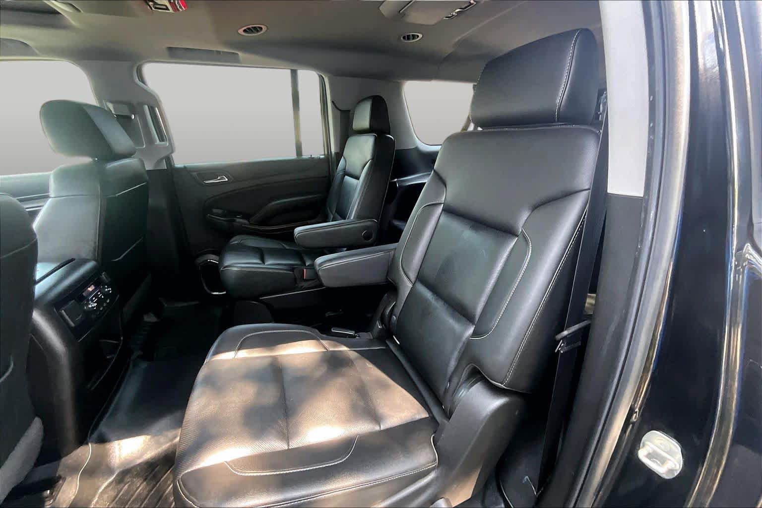 Used 2019 GMC Yukon XL SLT w/ Premium Edition RWD image 21