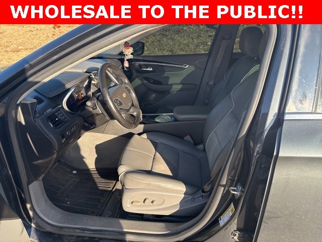 Used 2015 Chevrolet Impala LT image 11