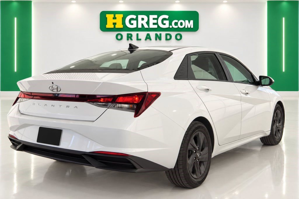 Used 2021 Hyundai Elantra SEL w/ Convenience Package FWD image 6