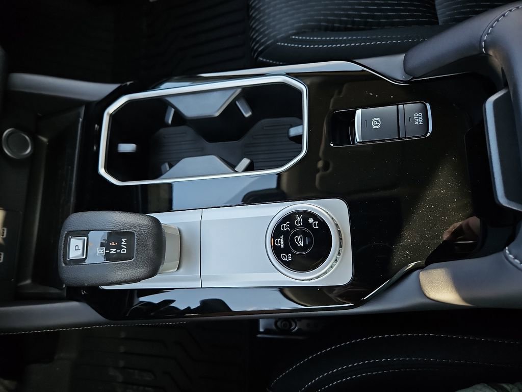 New 2026 Mitsubishi Outlander ES image 29