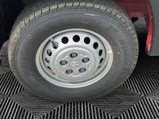 New 2026 RAM ProMaster 1500 w/ Premium Convenience Group image 9