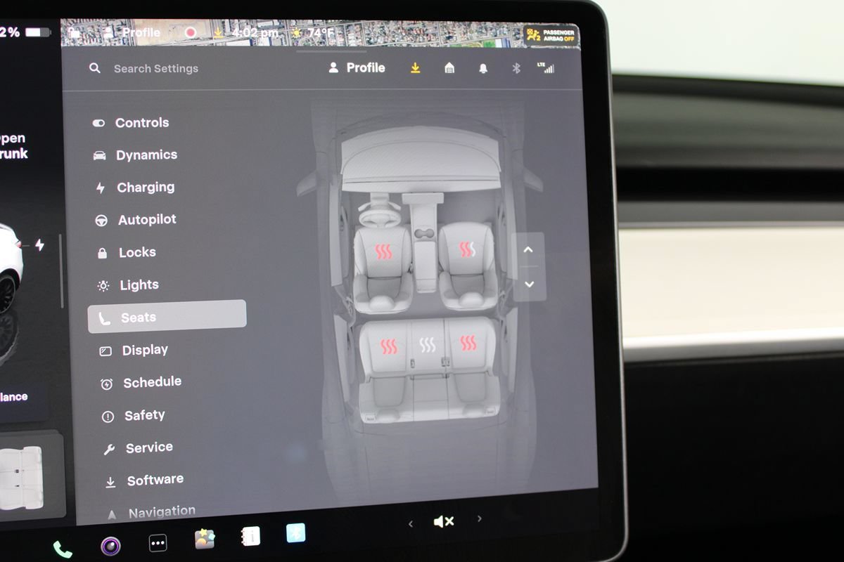 Used 2022 Tesla Model Y Performance AWD/4WD image 19