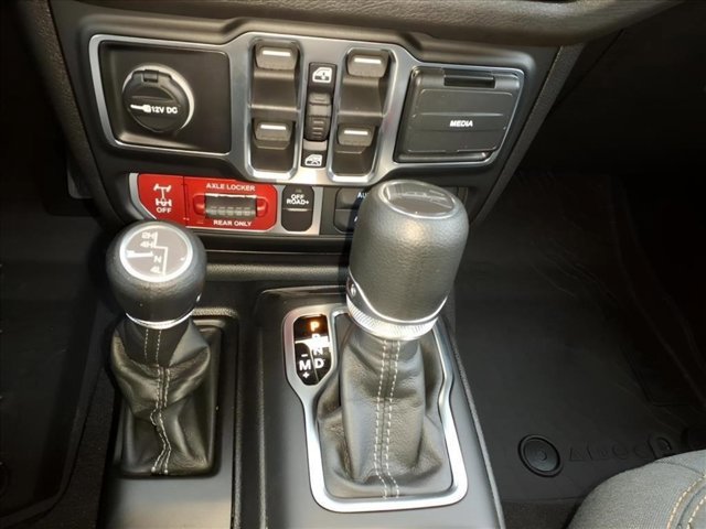 New 2026 Jeep Gladiator Sport AWD/4WD image 13