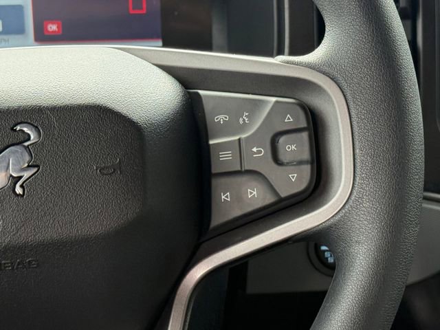 Used 2022 Ford Bronco Base image 11