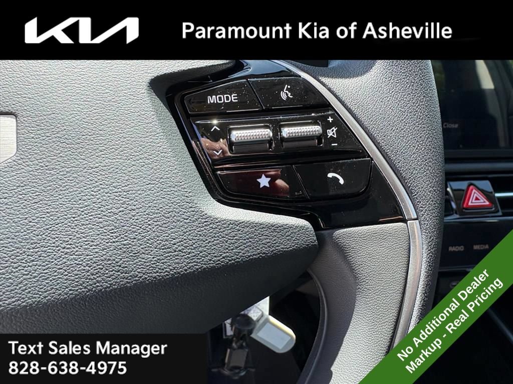 New 2026 Kia Niro LX FWD image 14