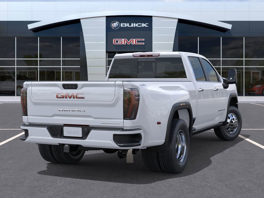 New 2025 GMC Sierra 3500 Denali Ultimate AWD/4WD image 4