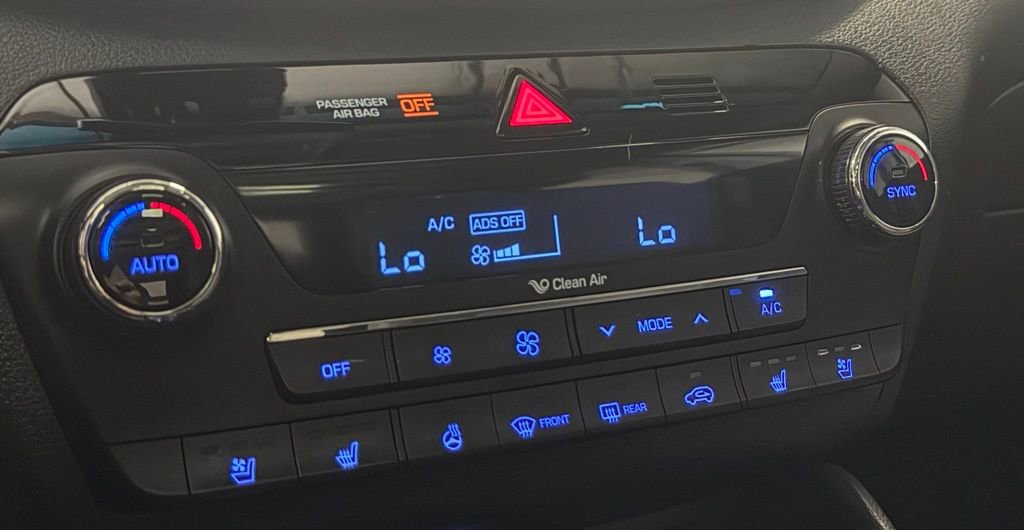 Used 2018 Hyundai Tucson Limited w/ Ultimate Package 02 AWD/4WD image 22