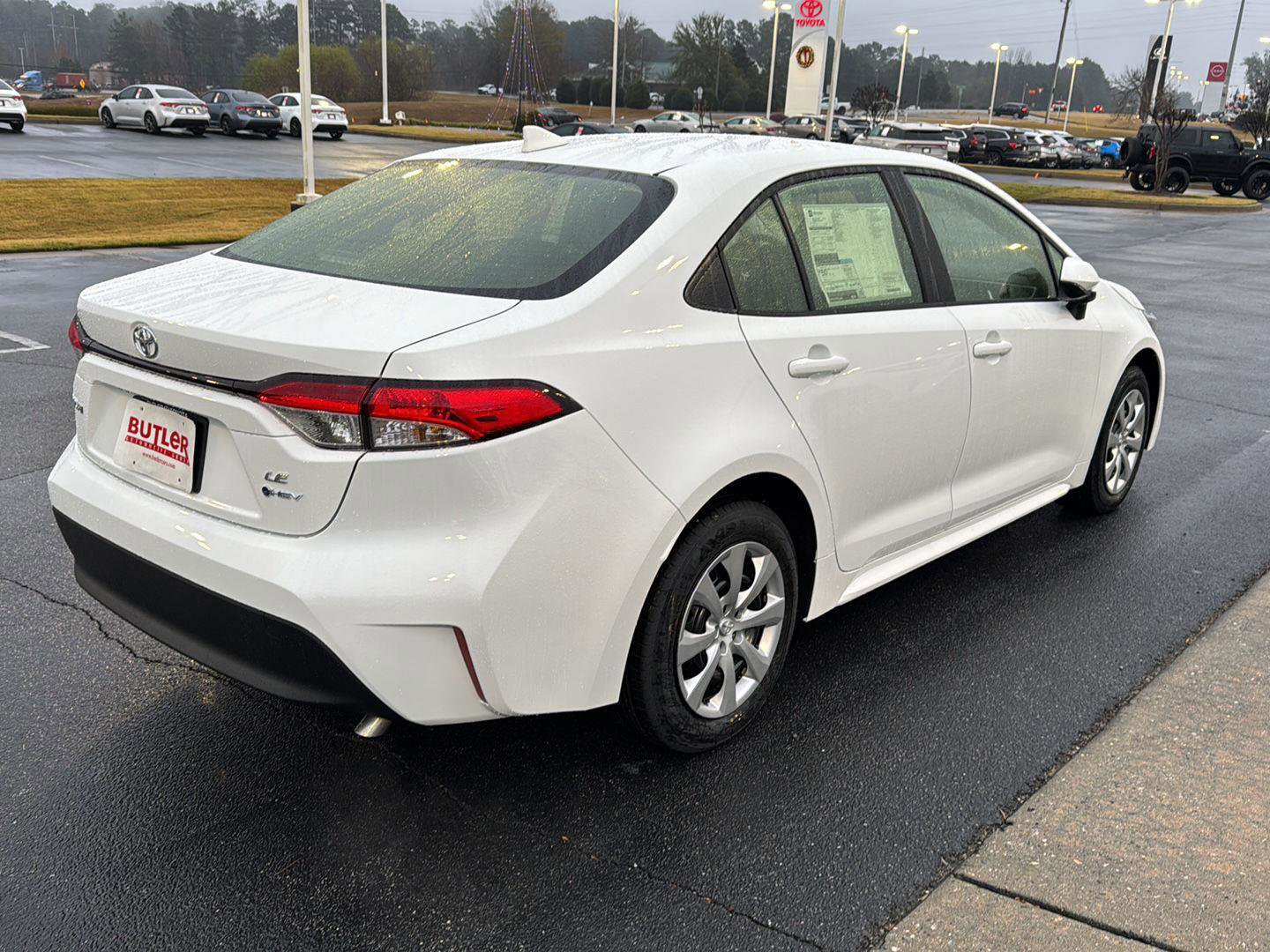 New 2026 Toyota Corolla LE image 5