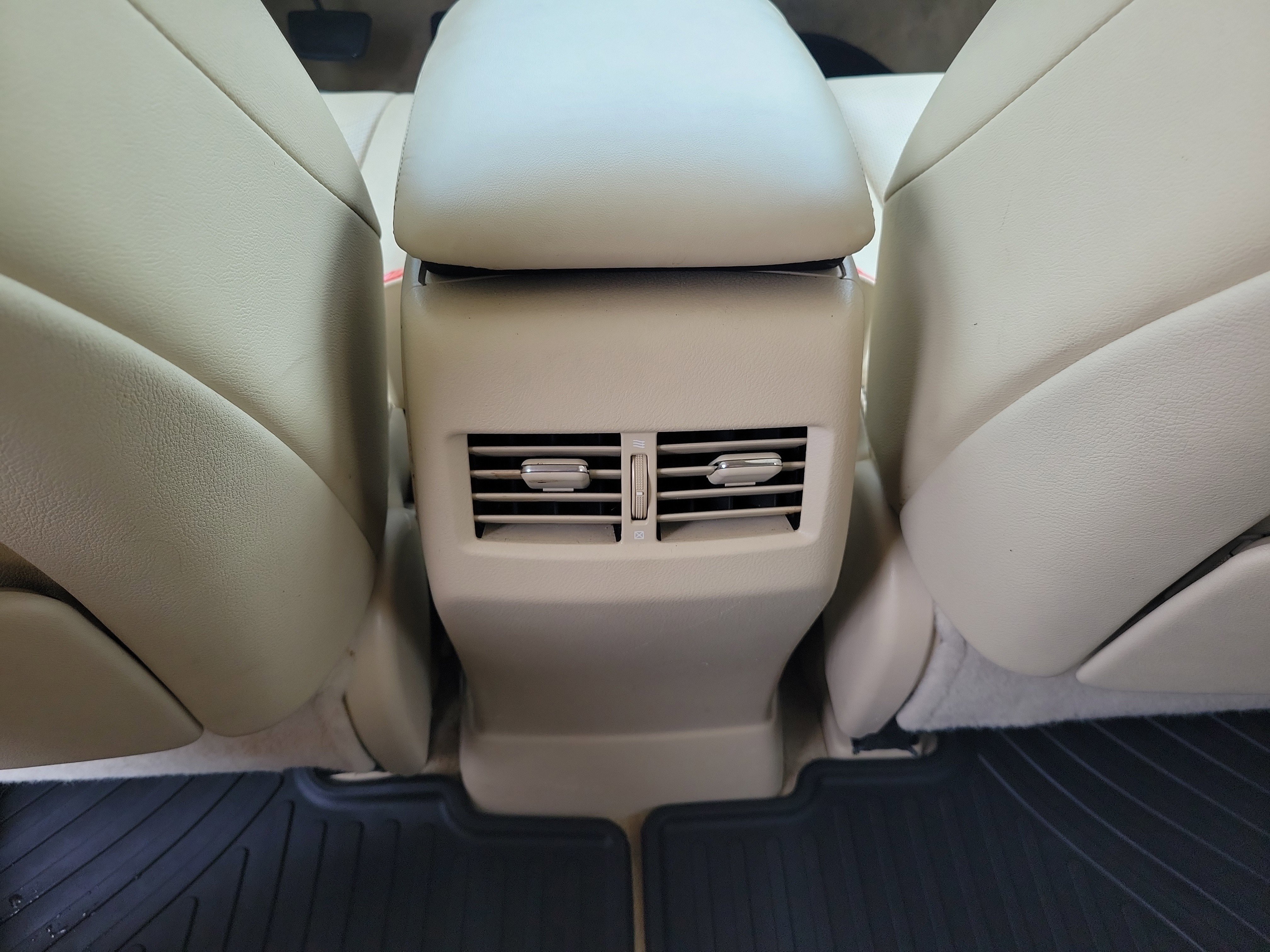 Used 2013 Lexus RX 350 AWD w/ Navigation Pkg image 12