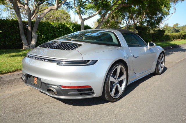 Used 2021 Porsche 911 AWD/4WD image 7