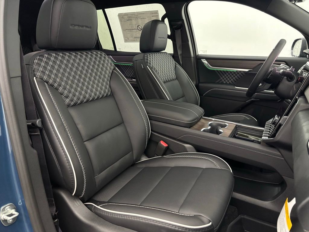 New 2026 GMC Acadia Denali w/ Super Cruise Package image 40