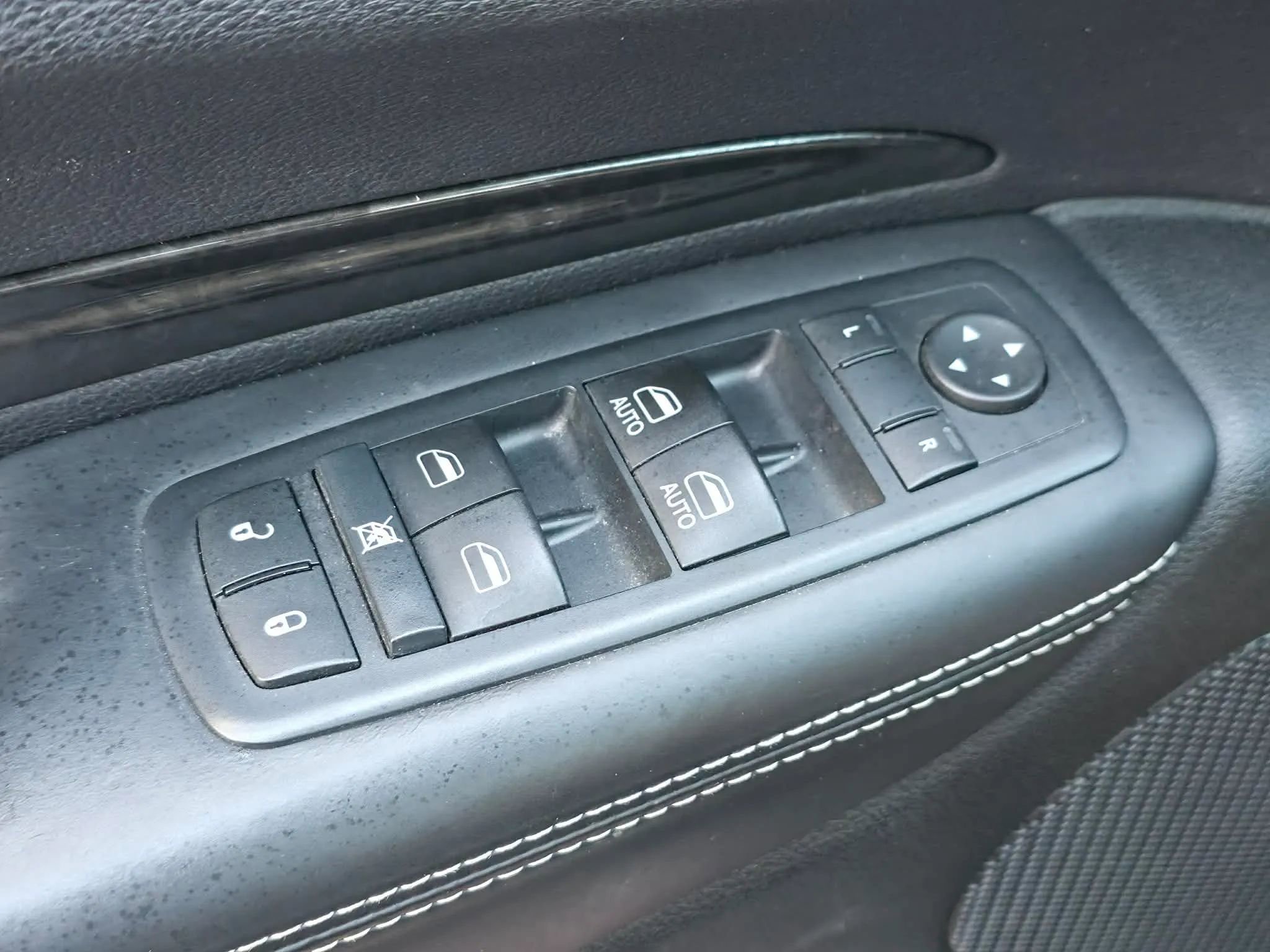 Used 2015 Dodge Durango Citadel RWD image 26