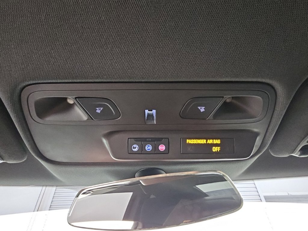 Used 2019 Chevrolet Camaro SS RWD image 24